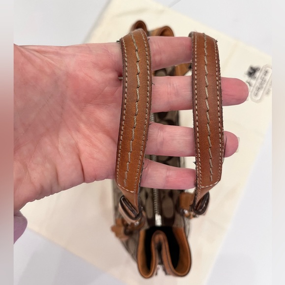 COACH | Vachetta Leather Trim - Picture 9 of 16